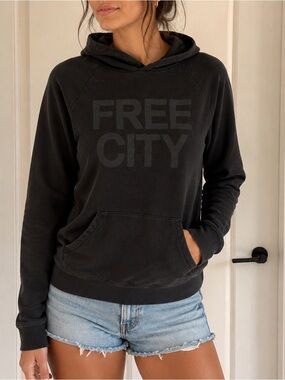 freecity Black Pullover Hoodie